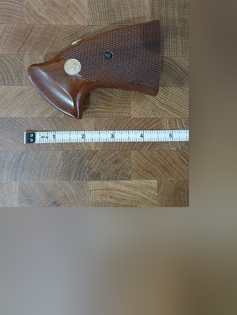 Colt Grip - Picture 6 of 6